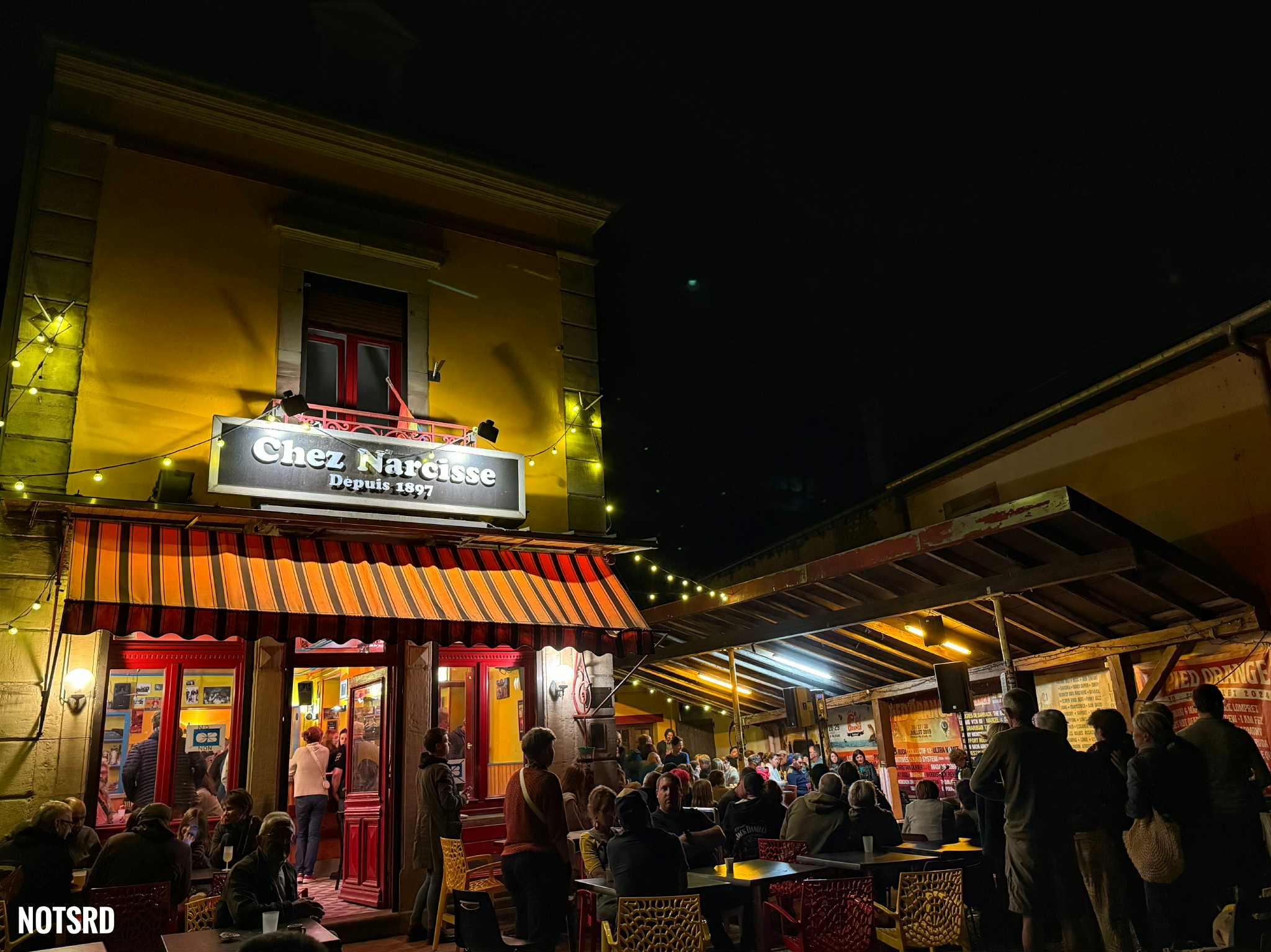 LES VENDREDIS D&rsquo;ÉTÉ TAPAS & MUSIQUE – SOIRÉE JAZZ MANOUCHE / BALKANS